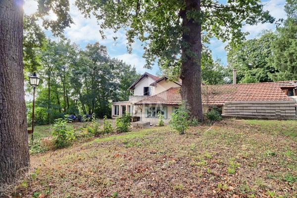 Maison Saint Leu La Foret 6 pièces sur 8141m² + HANGAR + DEPENDANCE