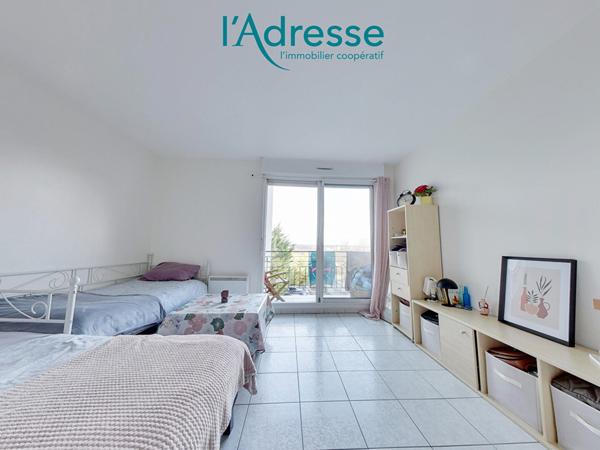 Appartement Noisy Le Grand 1 pièce(s) 27.48 m2