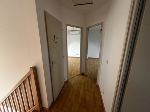 Maison
         5 pièces
        - 95 m² 235 400 € *