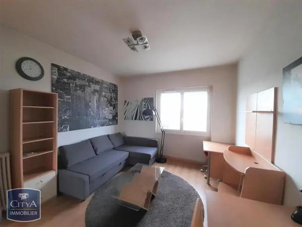 Appartement à louer 2 pièces 44m²