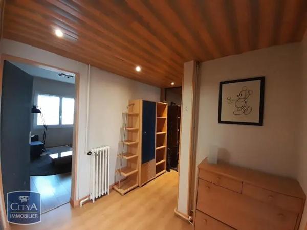 Appartement à louer 2 pièces 44m²