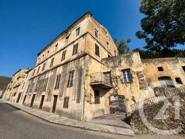 Maison à vendre  10 pièces - 528 m 2   SISCO  - 202