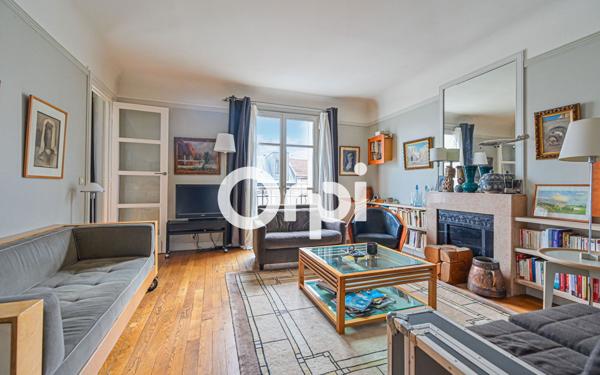Appartement à vendre    3 pièces • 75,07 m2 Paris 20