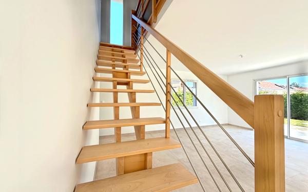 Maison à vendre    5 pièces • 133,92 m2 Marsannay-la-Côte