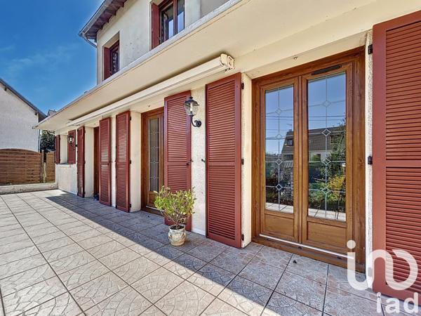 Maison à vendre 5 pièces 97 m² Chelles