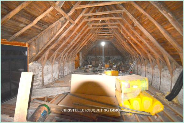 Vente / Corps de ferme à Saint-Sauves-d'Auvergne (63950)