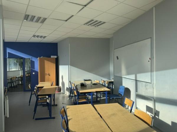 BUREAUX COMMERCIAUX - A VENDRE - QUARTIER UNIVERSITE