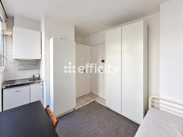 Appartement
         1 pièce
        - 10 m² 119 900 € *