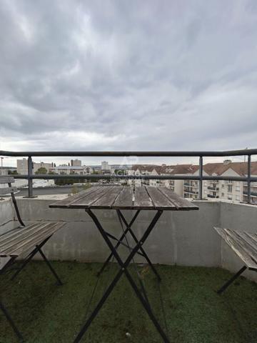 Appartement Poissy 2 pièce(s) meublé de 44.58 m2 Loyer 950 €/mois charges comprises **  - Référence  9170