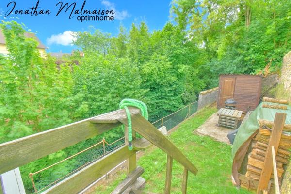 🏡 Maison de ville 3 niveaux – 1 chambres – Breteuil centre