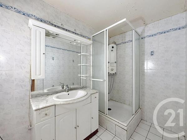 Maison à vendre  4 pièces - 80 m 2   MONTFERMEIL  - 93