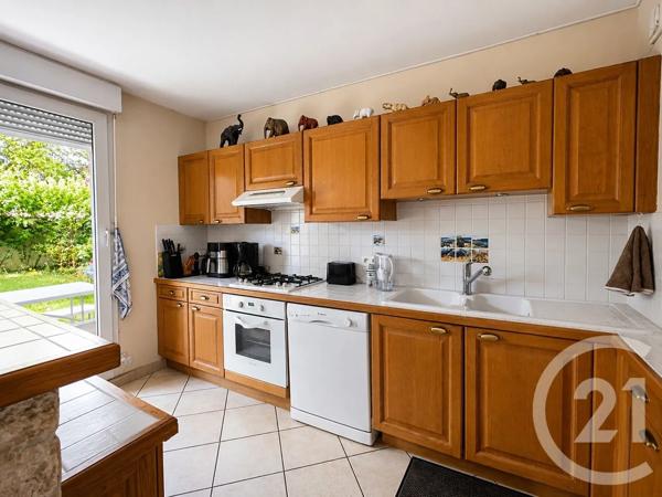 Appartement F3 à vendre  3 pièces - 63,72 m 2   ST MAUR DES FOSSES  - 94