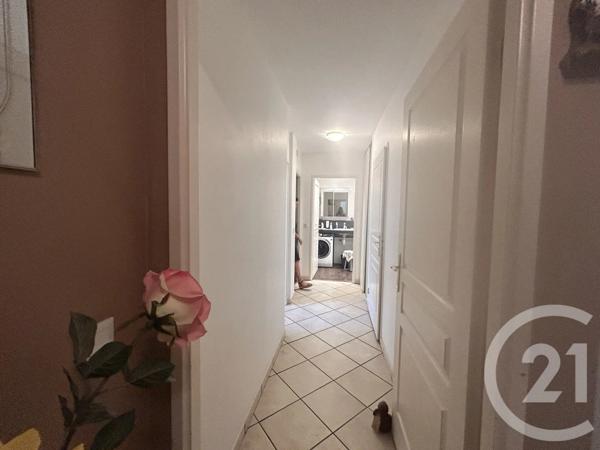 Appartement F3 à vendre  3 pièces - 63,72 m 2   ST MAUR DES FOSSES  - 94