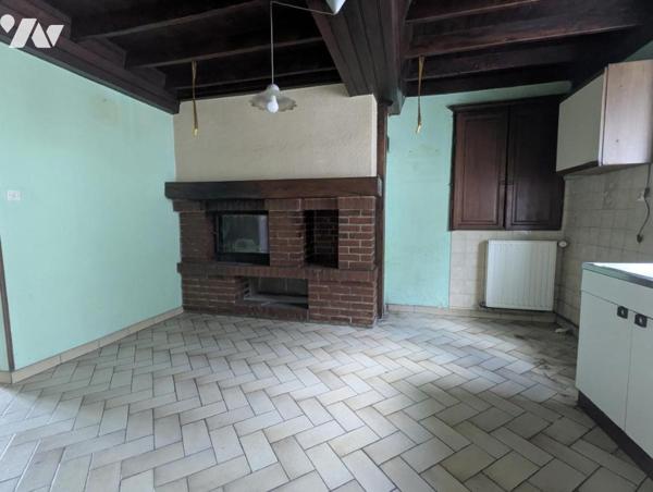 BOURGVALLEES - GOURFALEUR : Maison à la campagne, avec travaux sur terrain de 1 740 m2