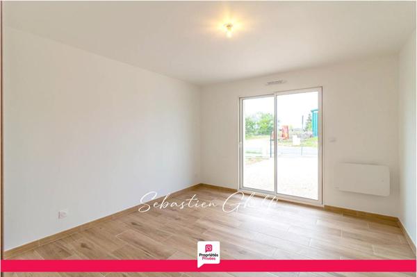 proche de Contres maison de plain-pied- 3 chambres-cellier-garage