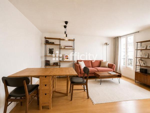 Appartement
         2 pièces
        - 42 m² Exclusivité 380 000 € *