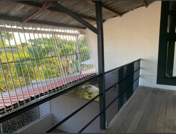 Maison 85 m2 Mitoyenne cité Chatenay Cayenne