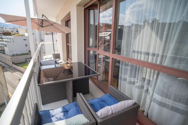 Spacieux T4 d’angle - secteur POSTE-GAMBETTA Chambéry (73000)