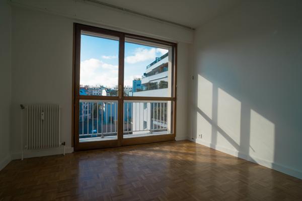 Spacieux T4 d’angle - secteur POSTE-GAMBETTA Chambéry (73000)