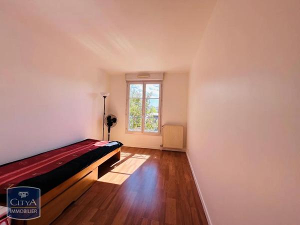 Appartement à louer 4 pièces 83.4m² Bussy-Saint-Georges (77600)