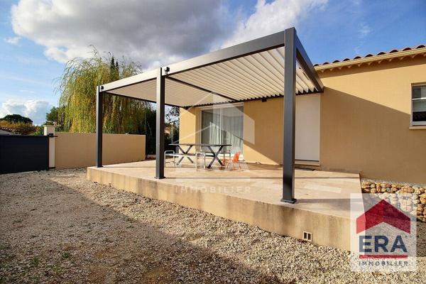 Maison de plain-pied à vendre à Carpentras - 3 chambres - Jardin - Garage - Stationnements