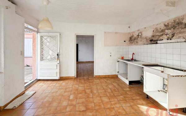 Maison à vendre    3 pièces •  Vias