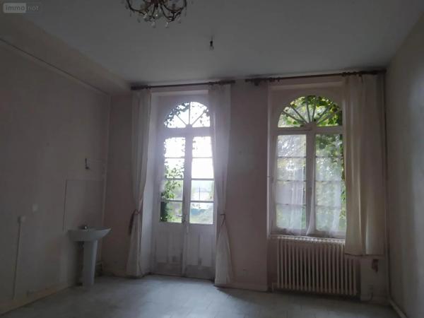 Achat - Maison Saint-Paul 61100 15 pièces 527 m 2 2500 m 2