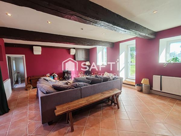 Maison de campagne avec partie gîte