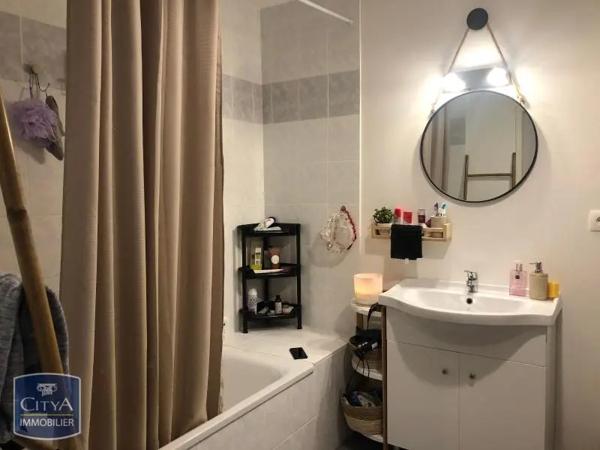 Appartement à louer 3 pièces 61.87m²