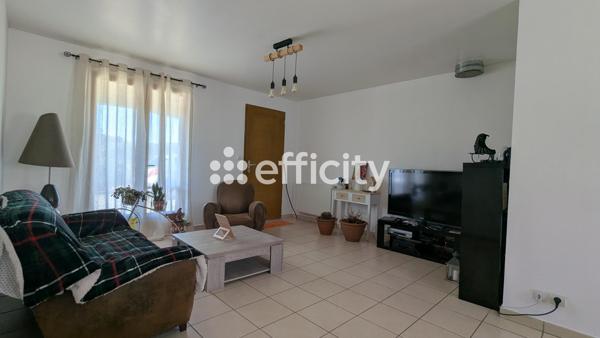 Maison 4 pièces - 88 m² Exclusivité efficity