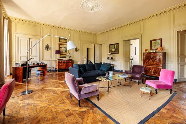 Acheter Appartement 7 pièces - 265 m²