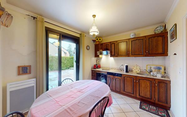 Maison à vendre    6 pièces •  Sébazac-Concourès