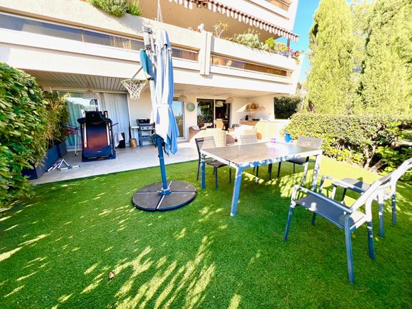 Cagnes Sur Mer 4 P110 m2 Terrasse Jardin Piscine Box Cave