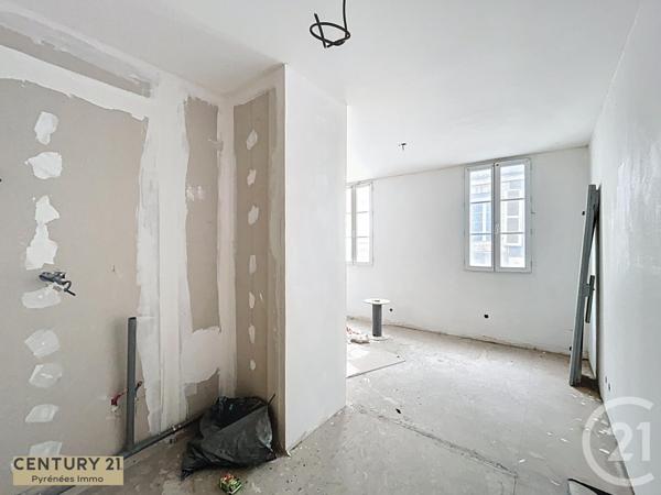 Immeuble à vendre  196 m2 ST GAUDENS - 31