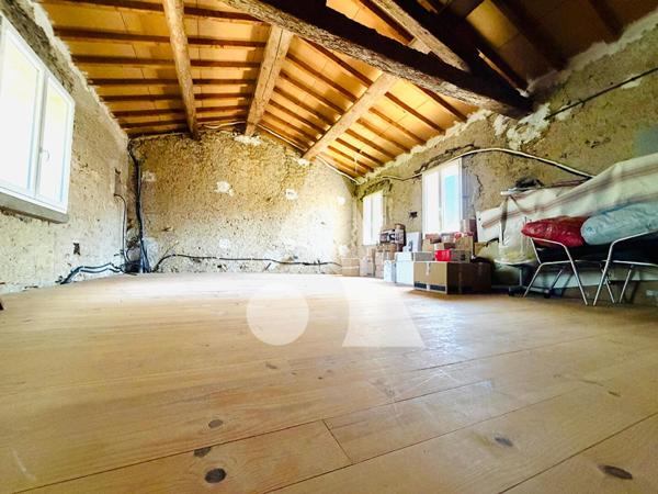 Maison 8 pièces 253 m2