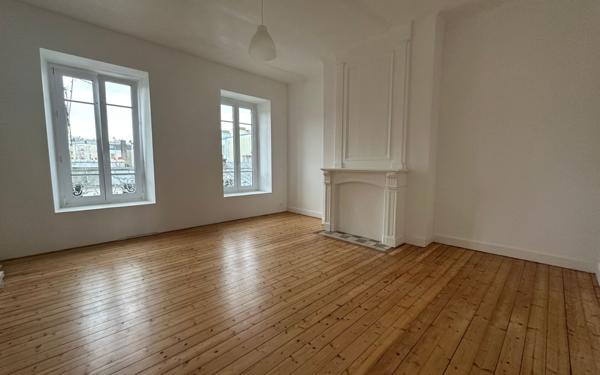 Appartement à vendre    2 pièces •  Brest