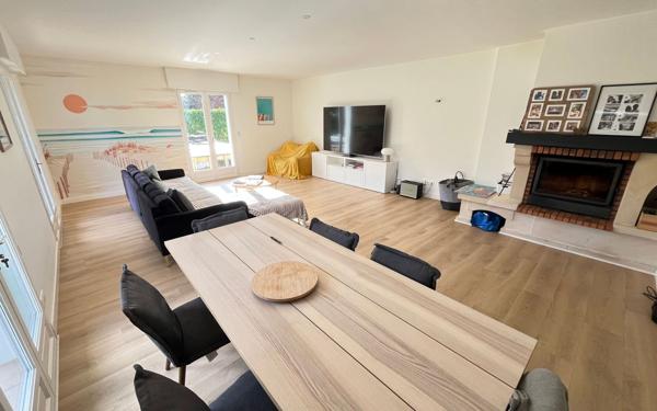 Maison à vendre    6 pièces • 188 m2 Mées