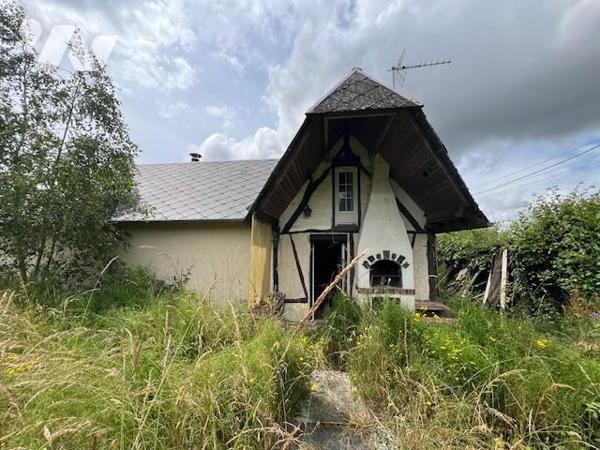 MESNIL EN OUCHE EPINAY MAISON STYLE FERMETTE AVEC JARDIN ET GARAGE