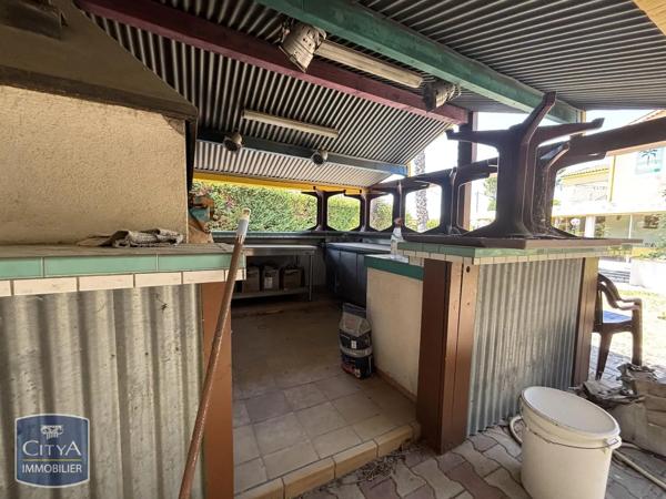 Local commercial à louer 262m² Marignane (13700)
