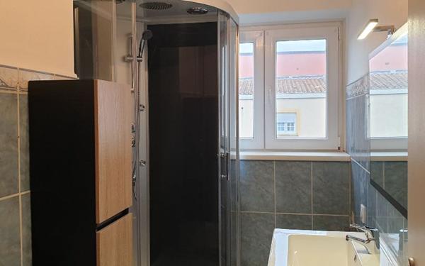 Appartement à louer    2 pièces • 50 m2 Aumetz