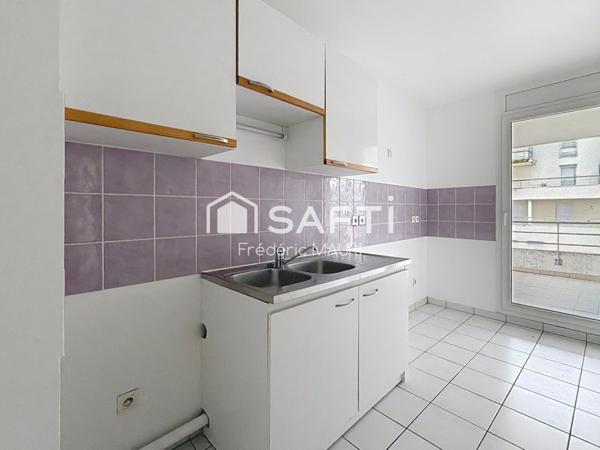 T3 de 60m2 avec balcons, cave et parking