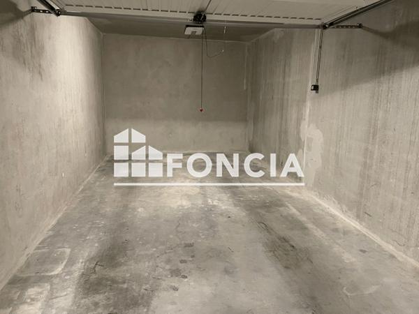 Location Parking - 160 RUE CLEMENT ADER Aix Les Bains 73100