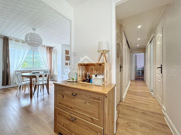 Millau (12100) APPARTEMENT F4 81 M² REFAIT À NEUF