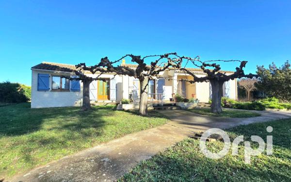 Maison à vendre    5 pièces •  Saint-Martin-de-Crau