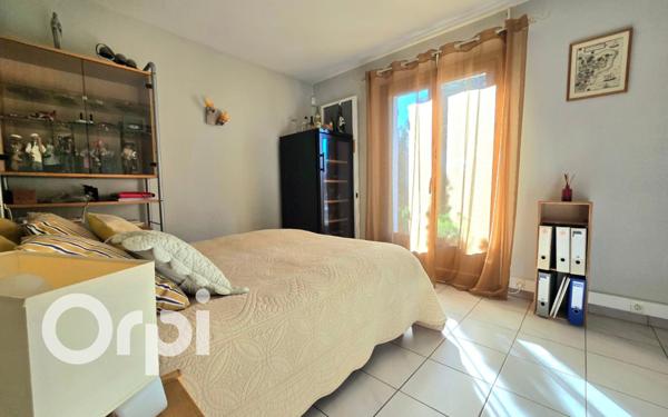 Maison à vendre    5 pièces •  Saint-Martin-de-Crau