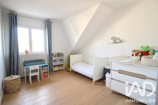 Maison à vendre 5 pièces 105 m² Villecresnes