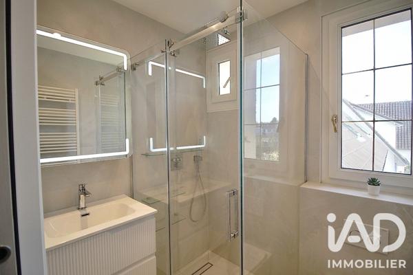 Maison à vendre 5 pièces 105 m² Villecresnes