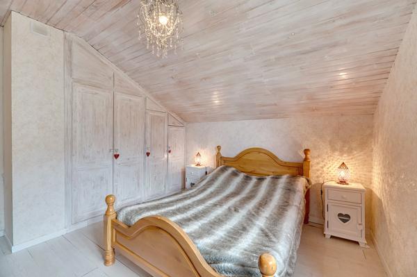 Saint-Martin-Vésubie — Chalet avec appartement indépendant et terrain de 1 054 m²