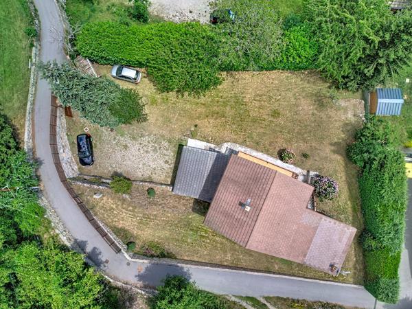 Saint-Martin-Vésubie — Chalet avec appartement indépendant et terrain de 1 054 m²