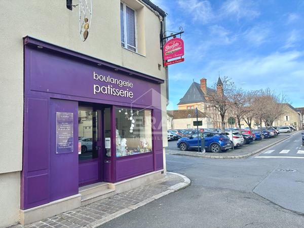 Immeuble situé en hyper centre de Nemours